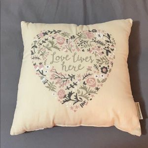 Vintage Embroidered Floral Throw Pillow